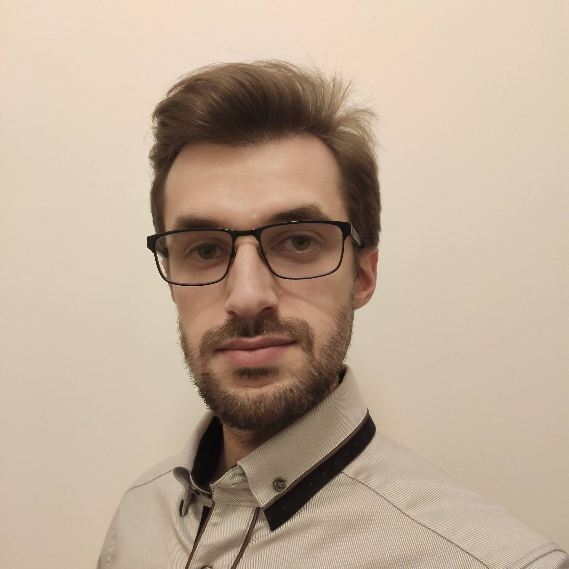 cropped-cropped-foto-cv-compresso.jpg